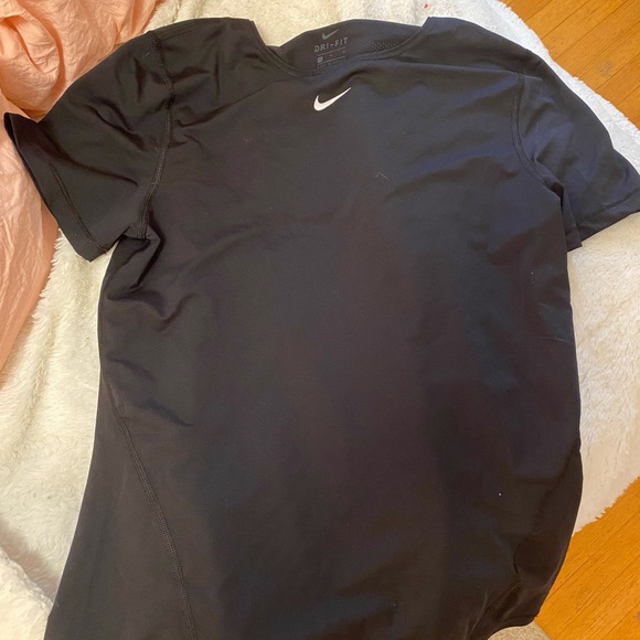Nike dry fit tee shirt - Picture 1 of 1